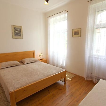 Penzion Jelen Vranov nad Dyjí Kamer foto