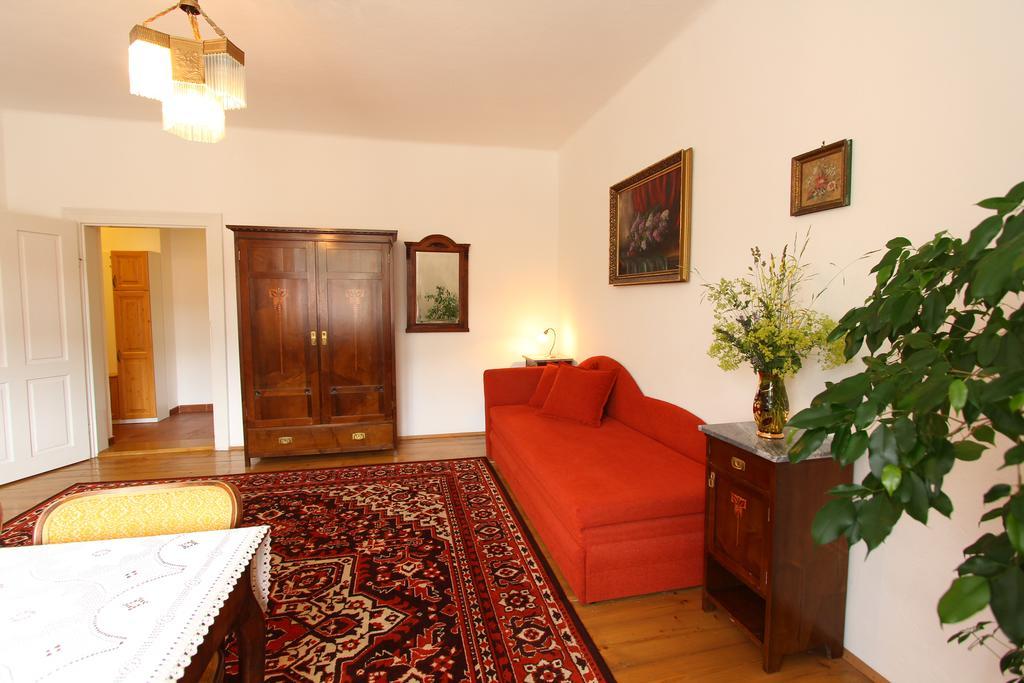 Penzion Jelen Vranov nad Dyjí Kamer foto
